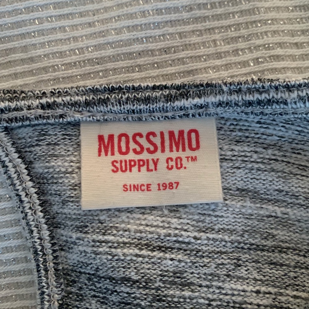 Shirt - Picture 3 of 3